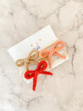 Cargar imagen en el visor de la galería, Banditas moño crochet