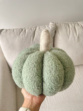 Cargar imagen en el visor de la galería, Calabaza Grande