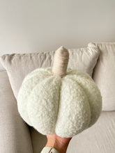 Cargar imagen en el visor de la galería, Calabaza Grande
