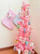 Cargar imagen en el visor de la galería, Árbol de navidad pastel