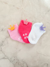 Cargar imagen en el visor de la galería, Puffi Socks personalizado Coronas para niñas (1 par)