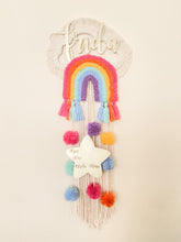 Cargar imagen en el visor de la galería, Nube con nombre algodón rainbow  TEDDY y pompones