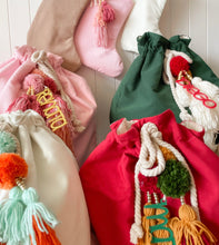 Cargar imagen en el visor de la galería, Santa Sack // Verde navidad