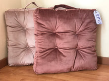 Cargar imagen en el visor de la galería, Floor Couch Cuadrado