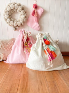 Santa Sack // Hueso